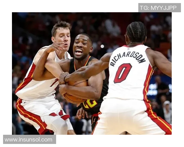 2013年热火与活塞精彩对决全场录像回放及精彩瞬间分析