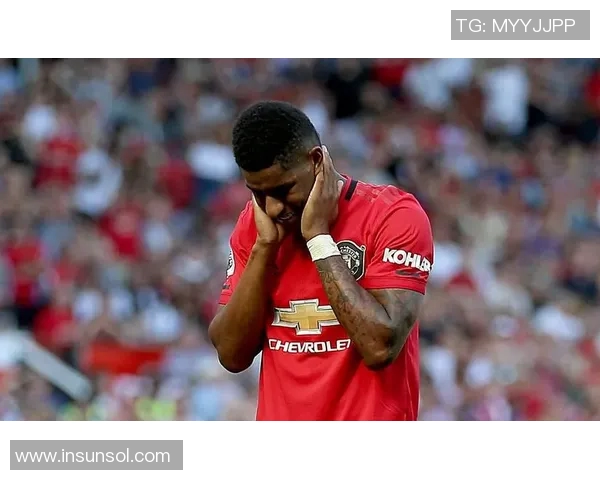 2020年曼联对阵诺维奇精彩比赛录像回顾与分析