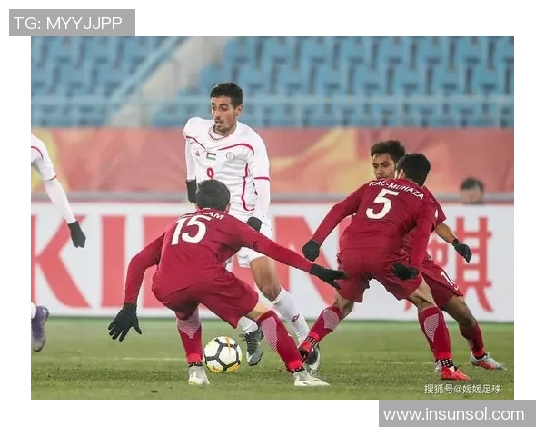 中国与伊朗足球对决结果揭晓精彩瞬间回顾与分析