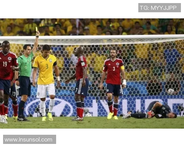 巴西与德国足球对决出场阵容分析及战术解读