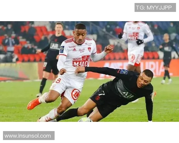 布雷斯特与南特激战在即谁能在法甲赛场上笑到最后