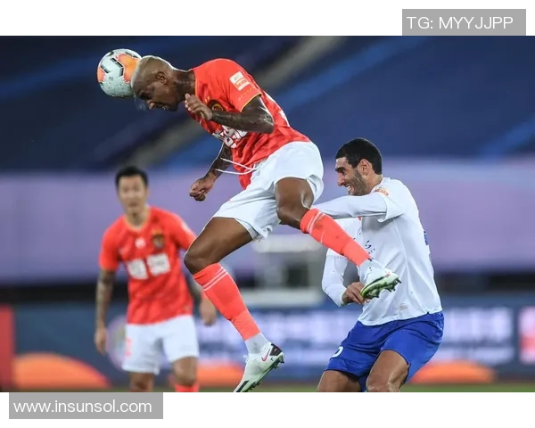 恒大与鲁能次回合巅峰对决谁将赢得关键胜利冲击冠军荣耀