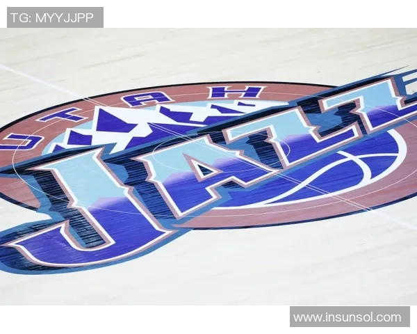 曼城遭欧足联重罚3000万欧元并禁赛一年引发广泛关注