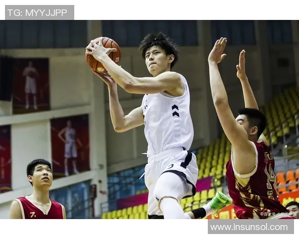 曾凡博：新星崛起的篮球之路与未来发展潜力分析