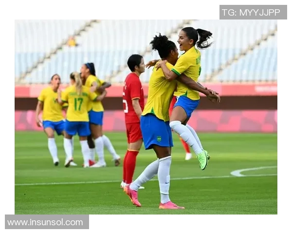 中国与巴西足球对决激战正酣谁能在这场巅峰对决中胜出