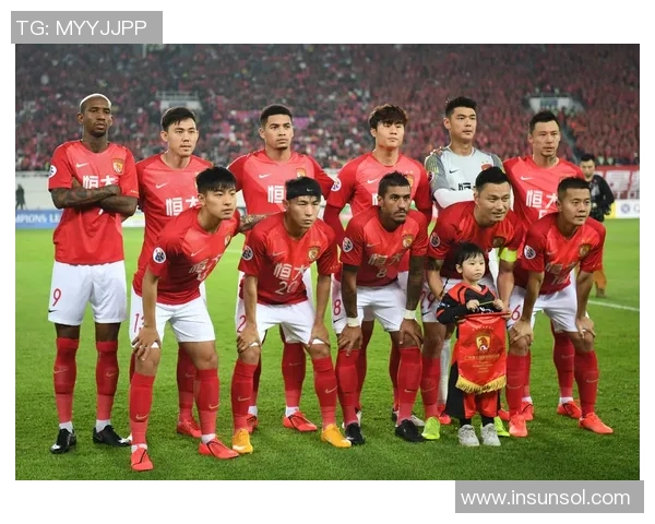 广州我恒大迎战广岛球队全力争胜力求小组出线机会
