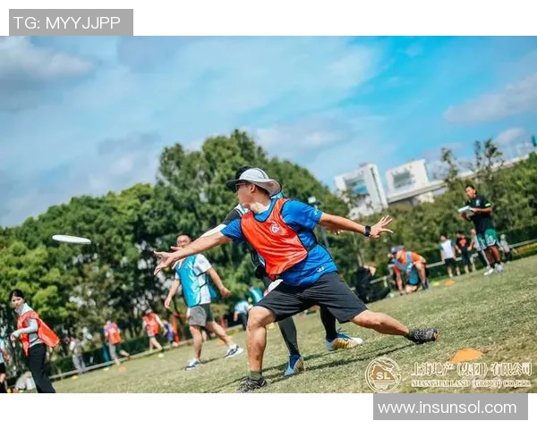 上海飞盘队节奏对比分析揭示战术优势与团队协作的关键因素 上海飞盘队节奏对比分析揭示战术优势与团队协作的关键因素