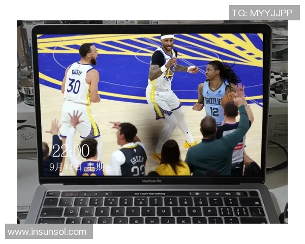 勇士库里精彩表现回顾与小牛对决的全场精彩瞬间分析 勇士库里精彩表现回顾与小牛对决的全场精彩瞬间分析