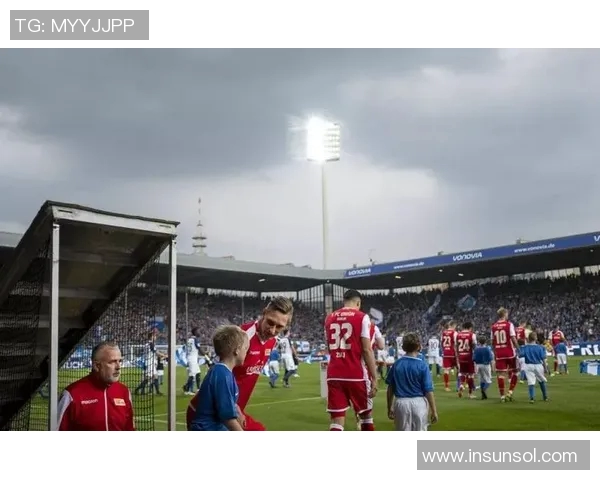 德乙基尔迎战柏林联合期待精彩对决双方争夺宝贵积分的关键战役