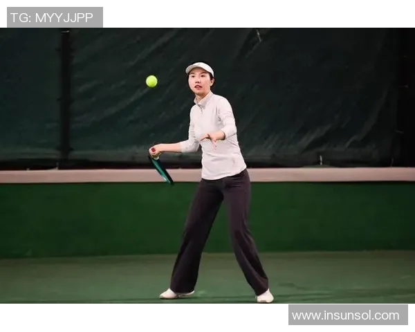 深度对话:探寻陈丽在网球世界中的成长与奋斗历程 深度对话:探寻陈丽在网球世界中的成长与奋斗历程