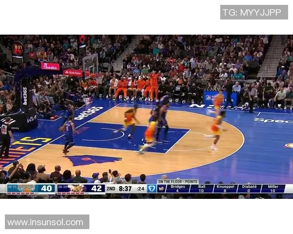 黄蜂对决尼克斯罗斯全场精彩瞬间回顾与分析